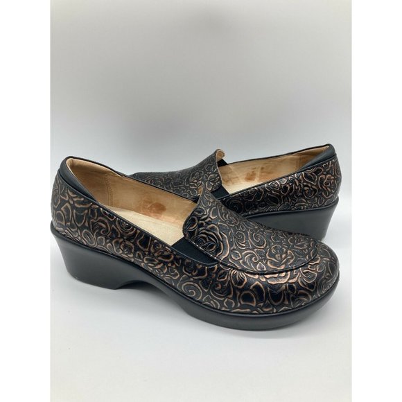 Women's Alegria Emm-548 Bronze Bouquet Clogs - Picture 6 of 8